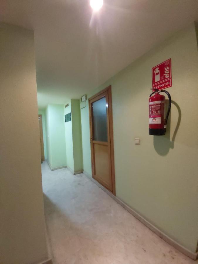 Apartamento Centrico "El Rubi Del Pilar" Apartment Zaragoza Ngoại thất bức ảnh